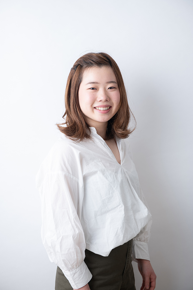 信崎 愛