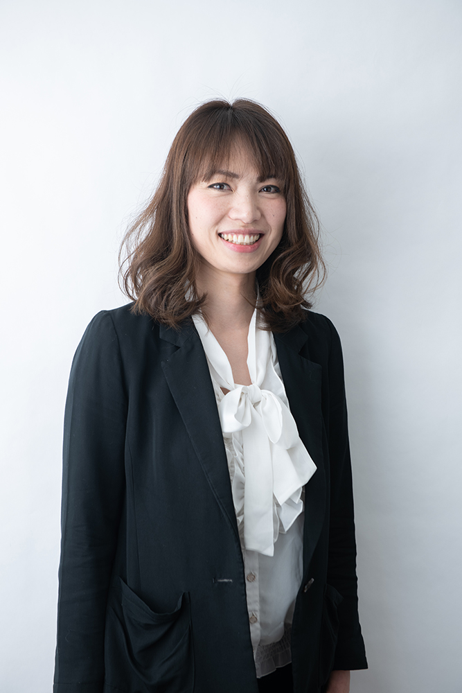 吉田 真奈美2